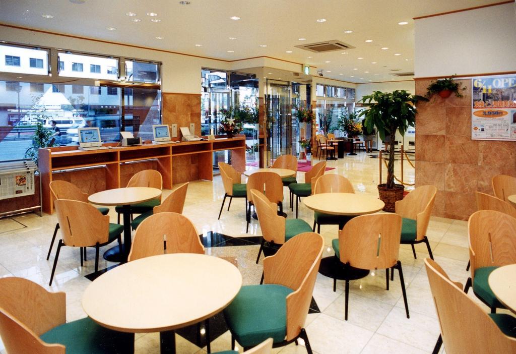 Toyoko Inn Osaka Namba Nishi Exterior foto